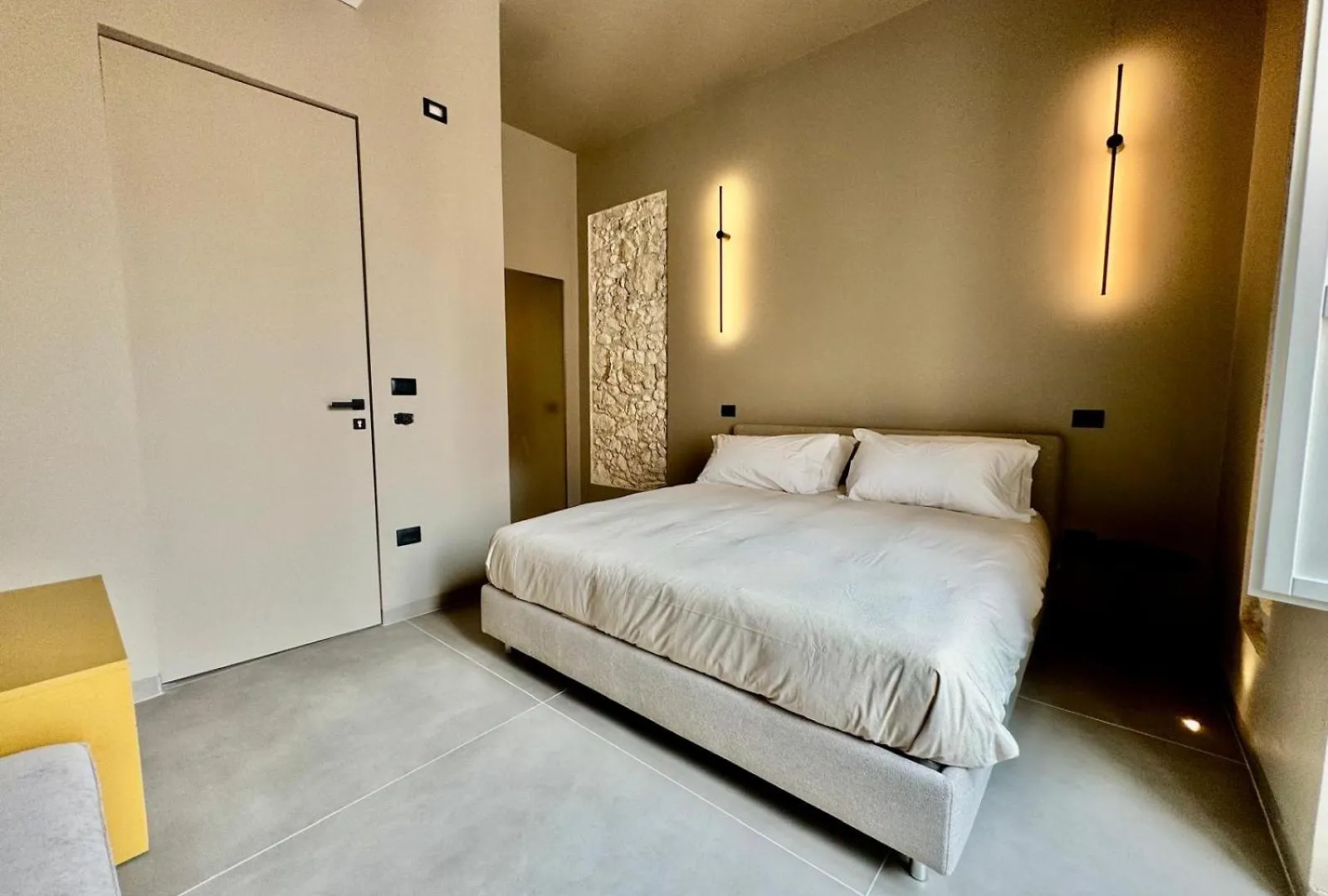 Vittoria 61 Apartment Syracuse 0*,
